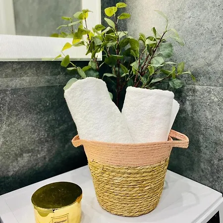 Ho!house Shellter Lägenhet