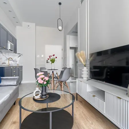 Ho!house Shellter Apartment